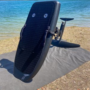 Purchasing a second-hand eFoil Pro4'2 Carbon Black can be an exciting prospect for water sports enthusiasts seeking an advanced and thrilling experience.