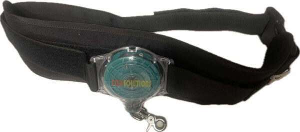 eFoilSolutions waist belt and retractable leash assembled together as one complete foiling safety unit, featured by eFoilgc.